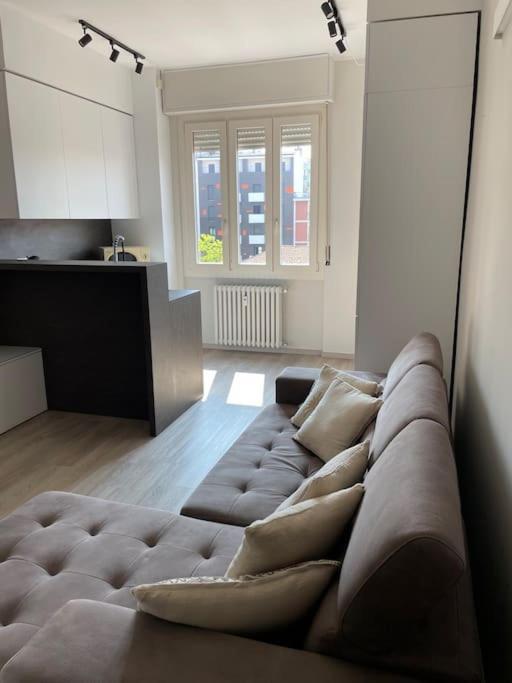 Suite De Rolandis Cin Itoo5Oo5C22Cdbezny Asti Exteriér fotografie